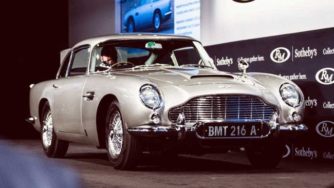 1965 Aston Martin DB5 James Bond Car