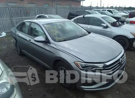 3VWCB7BUXLM039385