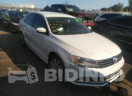 3VW2B7AJ7HM208711