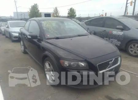 YV1MK382592125803