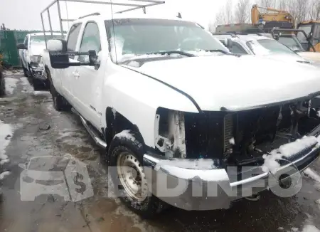1GCHK336X8F103353