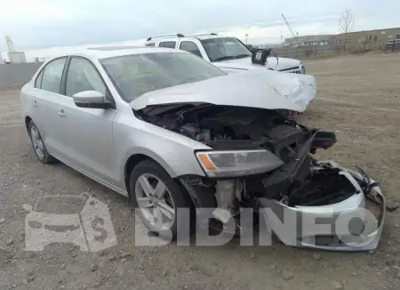 3VWDL7AJ3DM447690