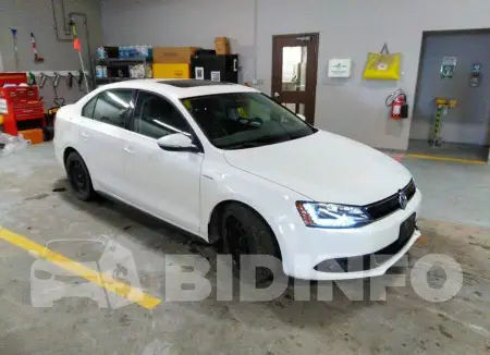3VW637AJ3DM231380