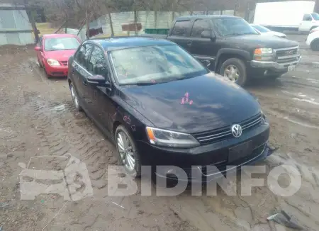 3VWLL7AJ5BM053567