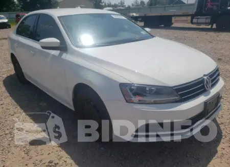 3VW2B7AJ5HM389551