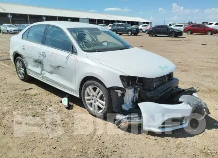 3VW2B7AJ5JM262465