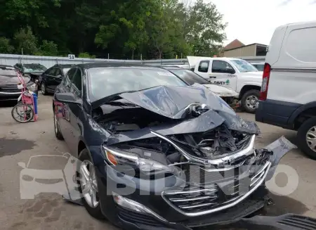 1G1ZB5ST3LF152015