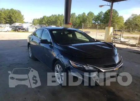 1G1ZD5ST4KF111076