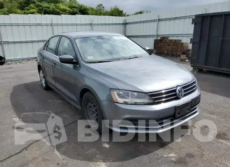 3VW2B7AJ3HM372263