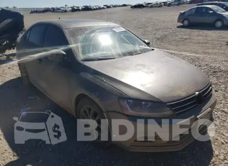 3VWDB7AJ1HM376661