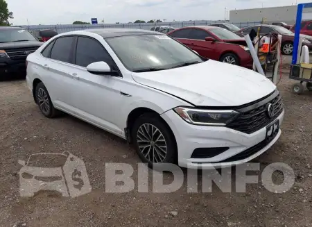 3VWEB7BU6KM193650