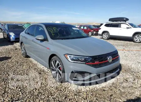 3VW6T7BU8MM033581