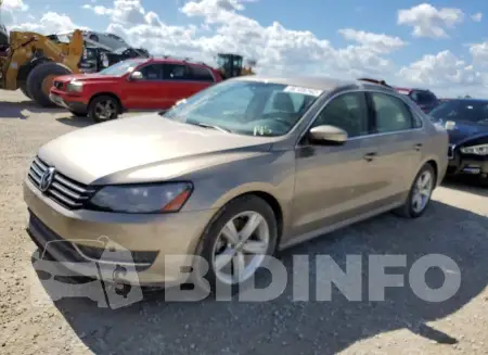 1VWBS7A33FC019604