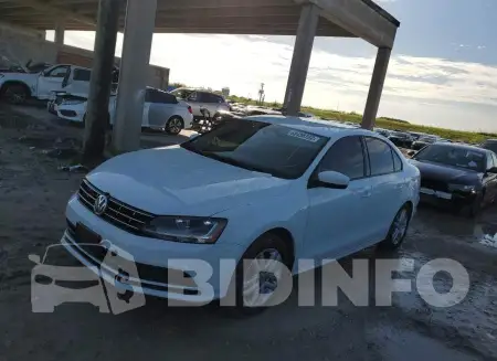 3VW2B7AJXJM217120