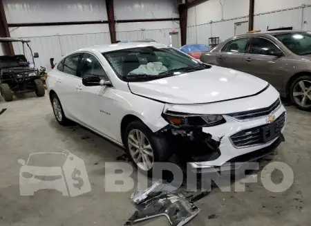 1G1ZD5ST8JF250643