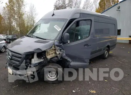WD4FF1CD6KT010553