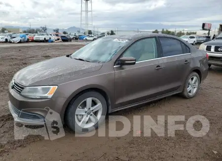 3VWLL7AJ5EM362198
