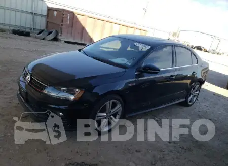 3VW4T7AJ8HM272293