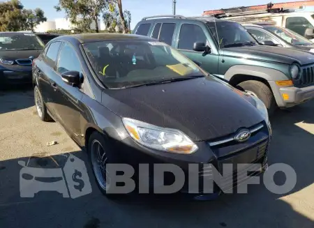 1FADP3F25EL350386