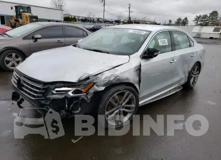 1VWDT7A37HC082696