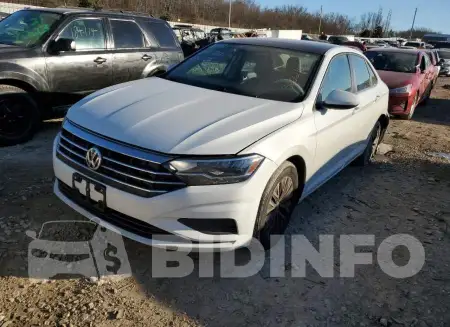 3VWCB7BUXKM173425