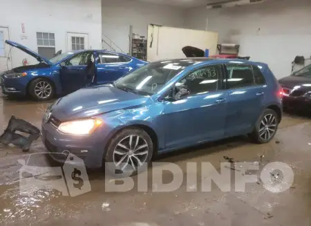 3VW217AU7GM011372