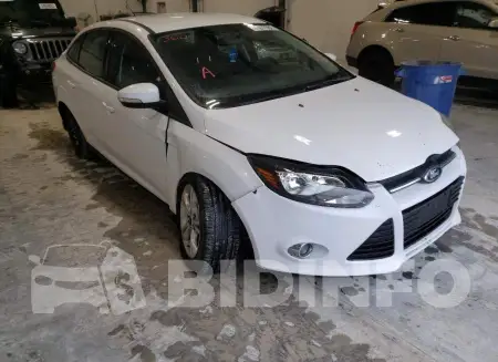1FADP3F29EL200765