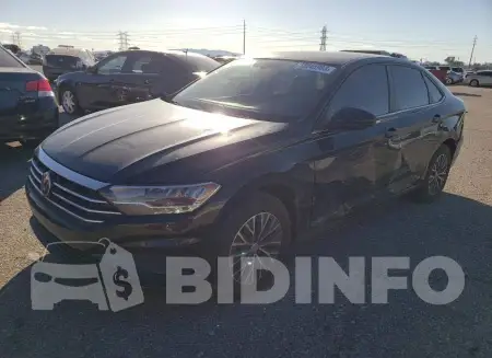 3VWCB7BU2LM001908