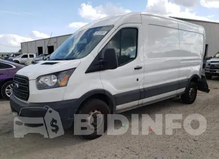 1FTYR2CM5KKB64533