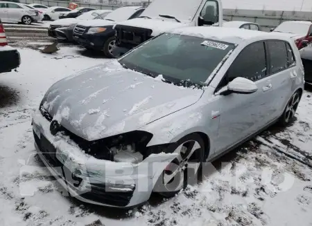 3VW5T7AUXFM014515