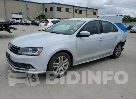 3VW2B7AJ4HM311925