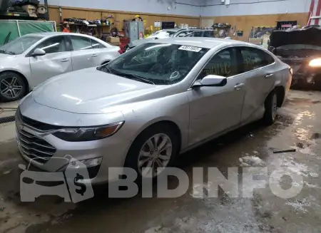 1G1ZD5ST8KF196133