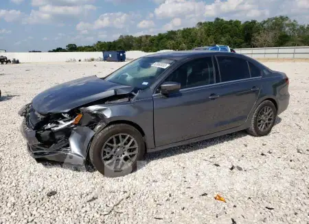 3VW2B7AJ5HM372801