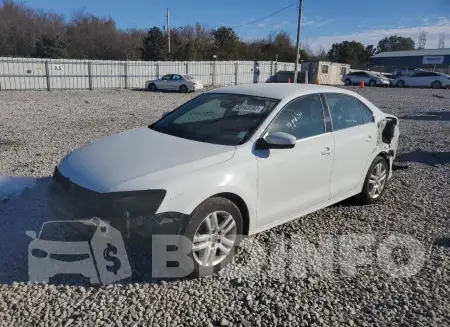 3VW2B7AJ7HM311496