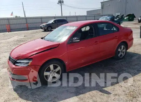 3VWD17AJ2EM262148