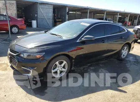 1G1ZB5ST3GF215829