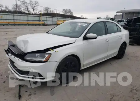 3VW2B7AJ7HM282971
