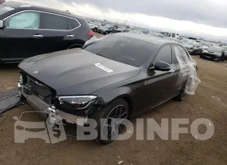 W1KZF8EB6PB105452