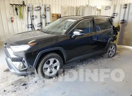 2T3W1RFV4LC038864