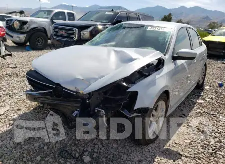 3VW167AJ3HM215669