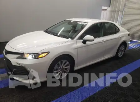 4T1C11AK2NU676400