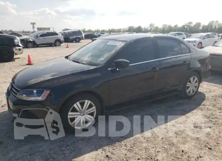 3VW2B7AJ7HM243166
