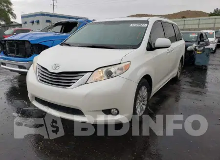 5TDYK3DC7FS585412