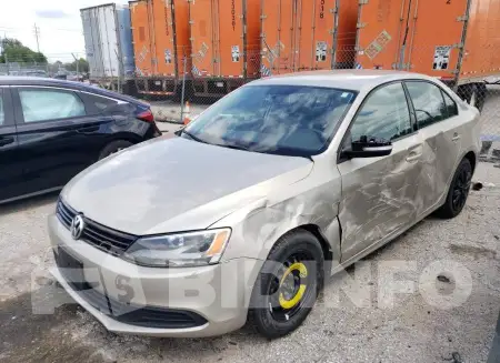 3VWD17AJ9EM272062