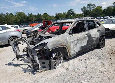 1C4PJLCB2JD538607