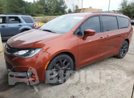 2C4RC1EG6JR189092