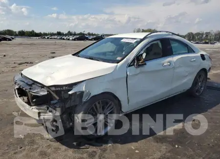 WDDSJ4GB5FN201320