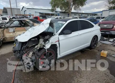 3VW5T7BU2KM152204