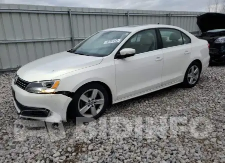 3VW3L7AJ2EM363454