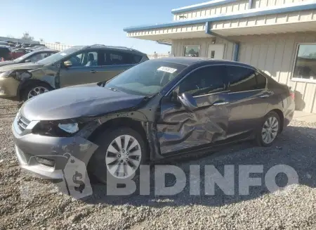 1HGCR3F97FA012936